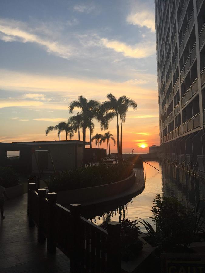 Breeze Residences Condotel Pasay Kültér fotó