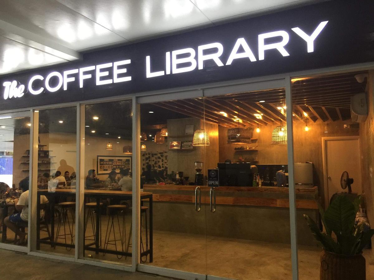 Breeze Residences Condotel Pasay Kültér fotó